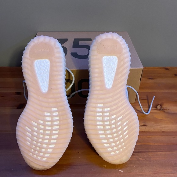 Yeezy 350 Lundmarks v2 non reflective - Picture 7 of 8